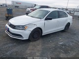Volkswagen Jetta 2.0L Trendline/2.0L Trendline+ 3VW1K7AJ2FM324570 photo