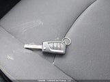Toyota Corolla Le/Xle 5YFBPMBE5NP389381 снимка
