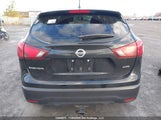 Nissan Rogue Sport S/Sv/Sl JN1BJ1CR8JW282010 photo