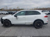 Porsche Cayenne S WP1AB2A28HLA52706 снимка