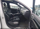 Porsche Cayenne S WP1AB2A28HLA52706 fotografie