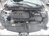 Hyundai Elantra Se/Sport/Limited 5NPDH4AE8FH624474 fotografie