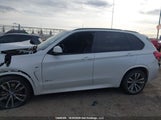 BMW X5 50I 5UXKR6C50E0J72897 снимка