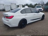 BMW 330XI WBA5R7C51KA****** fotografie