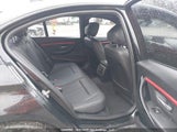 BMW 330I XDRIVE WBA8D9C56JE****** fotografie