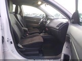 Mitsubishi Rvr 4A4AJ4AU7FE602098 снимка