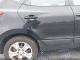 Hyundai Tucson Gl KM8JT3ACXDU739991 снимка