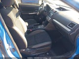 Subaru Crosstrek Premium JF2GPABC6GH207528 снимка