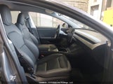 Tesla Model 3 5YJ3E1EBXSF962521 снимка
