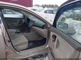 Toyota Camry Le 4T1BE46K88U200196 снимка