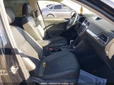 Volkswagen Tiguan Comfortline 3VV2B7AX5NM058344 fotografie