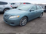 Toyota Camry Se/Le/Xle 4T1BF3EK1BU702497 fotografie