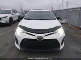 Toyota Corolla 2T1BURHE1JC064976 снимка