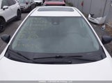 Toyota Corolla 2T1BURHE1JC064976 снимка
