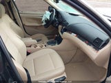 BMW 330 Xi WBAAV534X1FJ65082 fotografie
