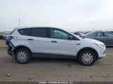 Ford Escape S 1FMCU0F71DUA15395 fotografie