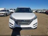 Hyundai Tucson Limited/Sport And Eco/Se KM8J3CA49JU607874 fotografie