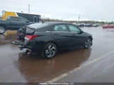 Hyundai Elantra Limited KMHLN4DJ0SU162629 fotografie