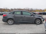 Ford Focus Se 1FADP3FE1JL263380 photo