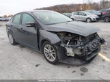 Ford Focus Se 1FADP3FE1JL263380 photo