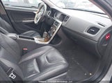 Volvo S60 T6 YV1902FH2B2005069 fotografie
