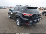 Toyota Highlander Xle 5TDJKRFH4FS210882 снимка