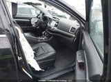 Toyota Highlander Xle 5TDJKRFH4FS210882 снимка
