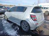 Chevrolet Sonic Lt Auto 1G1JD6SH5J4121723 снимка