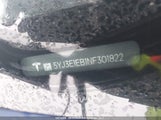 Tesla Model 3 5YJ3E1EB1NF301822 снимка