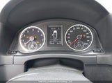 Volkswagen Tiguan Comfortline WVGMV7AX0HK040663 снимка