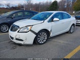 Buick Verano 1G4PP5SK9H4102208 снимка