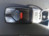 Audi A4 2.0T Premium WAUFNAF48HN028961 снимка
