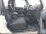 Jeep Wrangler Sport 1J4AA2D13BL604329 снимка