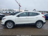 Nissan Rogue Sport S/Sv/Sl JN1BJ1CWXLW385552 fotografie