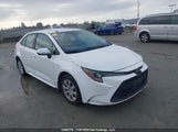 Toyota Corolla Le/Xle 5YFBPMBE0NP346437 снимка