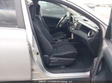 Toyota Rav4 Xle 2T3RFREV9DW098185 снимка