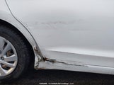 Hyundai Elantra Le 5NPD74LF6HH196657 снимка