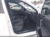 Volkswagen Tiguan 3VV8B7AX2RM204280 снимка