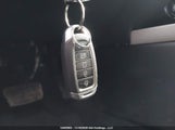 Hyundai Elantra Hybrid Ultimate With Two-Tone Interior KMHLN4AJ3NU027976 photo