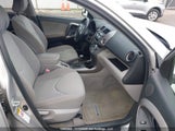 Toyota Rav4 Limited JTMBD31V576025928 снимка
