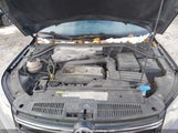 Volkswagen Tiguan S/Se/Sel/R-Line WVGJV3AXXEW584197 photo