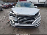 Hyundai Tucson Luxury KM8J3CA43HU562196 снимка
