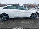 Hyundai Elantra Preferred KMHLM4DG3SU023764 снимка