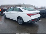 Hyundai Elantra Preferred KMHLM4DG3SU023764 снимка