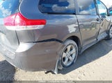 Toyota Sienna 5TDZK3DC3BS115621 снимка