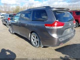 Toyota Sienna 5TDZK3DC3BS115621 снимка