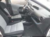 Toyota Prius C Technology JTDKDTB30D1055666 снимка