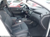 Nissan Qashqai JN1BJ1CR1KW341464 fotografie