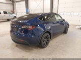 Tesla Model Y 7SAYGDEE9SF286125 снимка