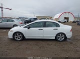 Honda Civic Dx-G 2HGFA1F40BH103023 снимка